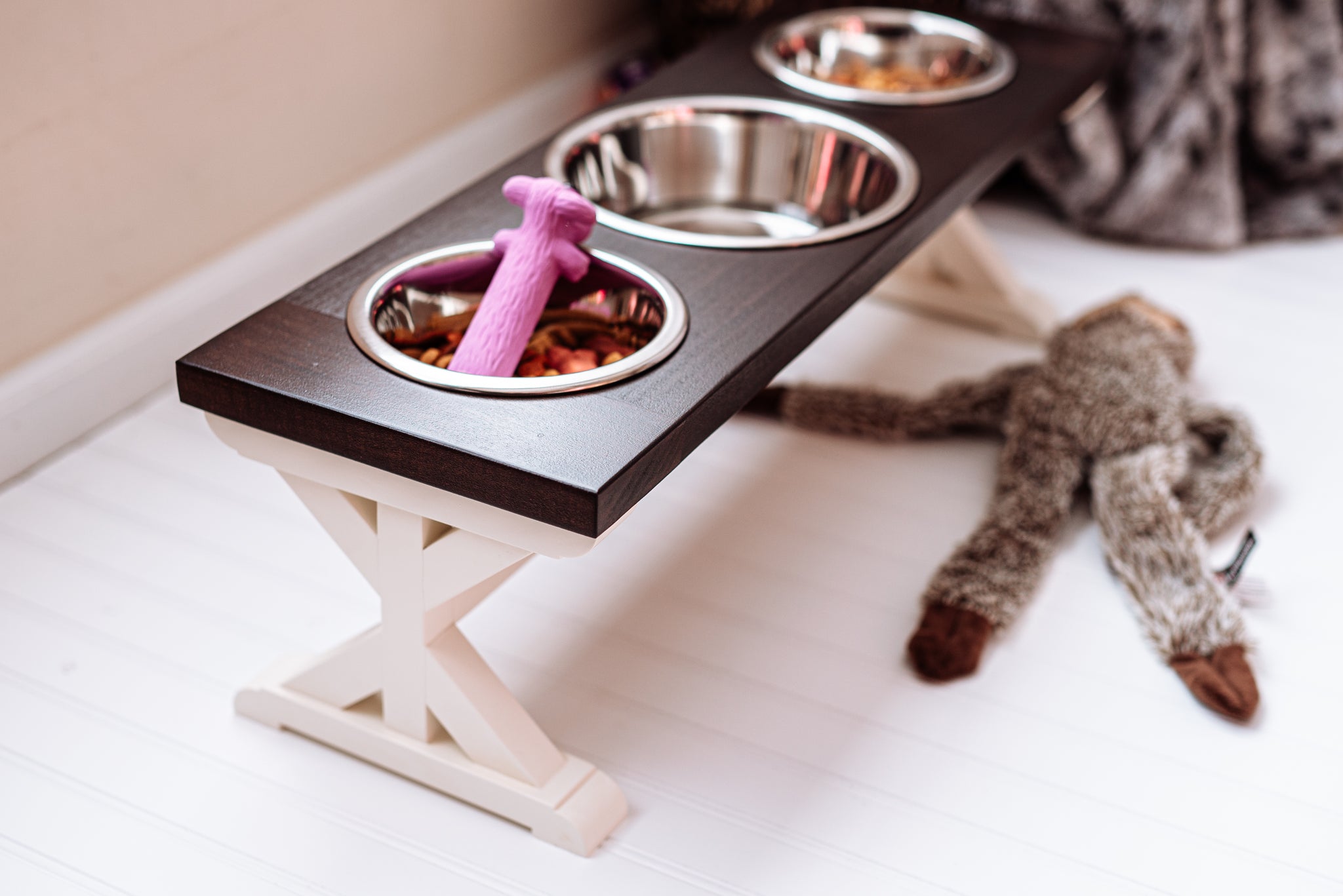 Dog Bowl Stand Elevated Dog Food Stand Raised Dog Feeder Modern Pet Feeder  White Dog Bowls Personalized Pet Dishes Pet Gift 